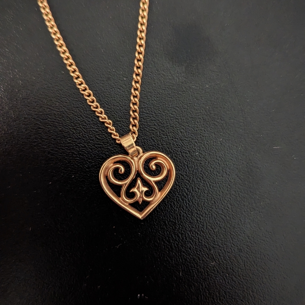 COPY - James Avery retired French scroll heart pendant.